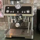 اله قهوه Delonghi