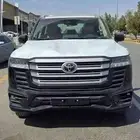تويوتا لاندكروزر GXR 5 S 2025