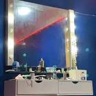 تسريحه جميله مع اضاءه للبيع بدون كرسي