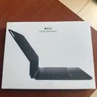 للبيع  ماجيك كيبورد 11 انش   M4 Apple Magic Keyboard