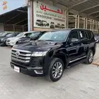تويوتا لاند كروزر GXR-3 موديل 2023 عداد 49 الف كم