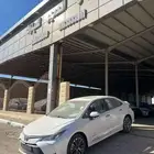 تويوتا كرولا XLI ابيض فتحة 2025 مكينة 2000cc كاش و اقساط