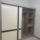 غرفه نوم كامله ( دولاب - سرير - تسريحه )