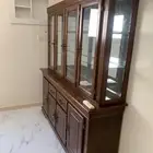 اثاث مكتبة طعام