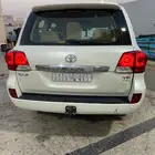 للبيع جيب تايوتا جي اكس ار 2014