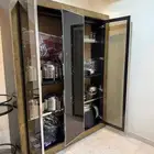 دولاب بوفيه ثلاث فتحات شبه جديد