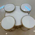طاولات ذهبي نظيفه