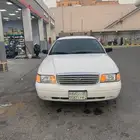 فورد كرون فكتوريا بوليسي 2011