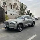 جيب لنكون نوتيلوس 2023 فل كامل شبه جديدة ومخزن