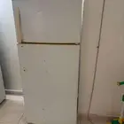 ثلاجه وغساله للبيع (( محتاجين تصليح ))