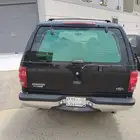 فورد اكسبديشن موديل 2001
