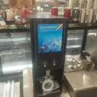 دلوقتي مع ال Ice Maker العصري  مش بس هتحصل على ثلج