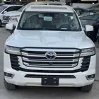لاندكروزر GXR4 بنزين 2025