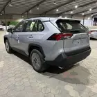 تويوتا راف فور xle بنزين موديل 2025