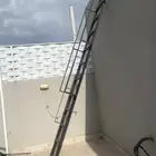 احواش سواتر و مضخه ماء و سلم سطحي قابل للطي