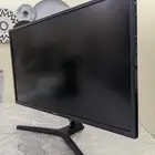 شاشة كمبيوتر 32 بوصة