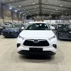 تويوتا هايلاندر GLE نص فل 2025 متوفر لدي الخضر للسيارات