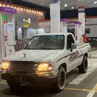 يبانيه عليه مكينة لكزس