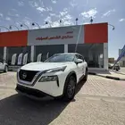 نيسان اكس تريل ستاندر بدون دبل 2025