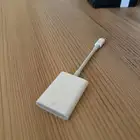 قارئ sd card من شركة apple