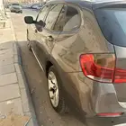 بي ام x1