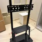 حامل تلفزيون متحرك 100 ريال