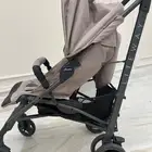 عربة أطفال ماركة شيكو شبه جديده