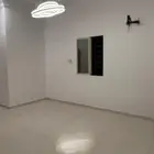 للايجار شقه دور اول مجدده حي الندى الدمام