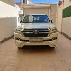 لاندكروزر فل 2018 V8