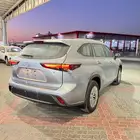 تويوتا هايلاندر GLE2025 فضي