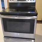 فرن كهربائي نظيف