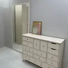 تسريحة مع مرايا كبييره