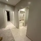 للبيع شقة في حي الحمراء مدينة الرياض