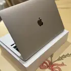 للبيع ابل ماك بوك اير استخدام بسييط