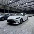 تويوتا كامرى استندر هايبرد 2500 cc ابيض موديل 2025