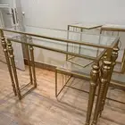للبيع طاولات