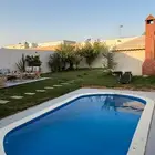 شاليهات بمسابح لي التاجير اليومي متاح الحجز السبت ب 300