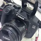 كاميرا كانون D700 مع طابعة صور كانون