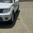 نافارا غمارتين فل كامل نظيف للبيع او بدل