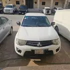ميتسوبيشي L200 2015