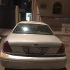 فورد فكتوريا 2003