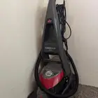 مكنسه بيسيل للفرشات و الكنب مع كامل الملحقات