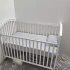 طاوله وسرير اطفال