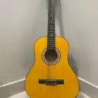 قيتار للبيع