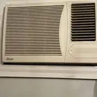 مكيفات للبيع بحالة ممتازه استخدام شخصي