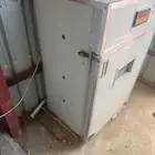 فقاسه توماتيك
