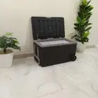 ثلاجة سيارة جديده بالكرتون(74) لتر