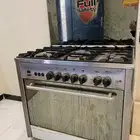 فرن غاز خمس عيون