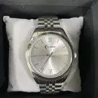 ساعة من الشايع للبيع بشكل عاجل