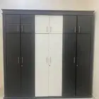 دولاب ملابس بحلة جيده جدا